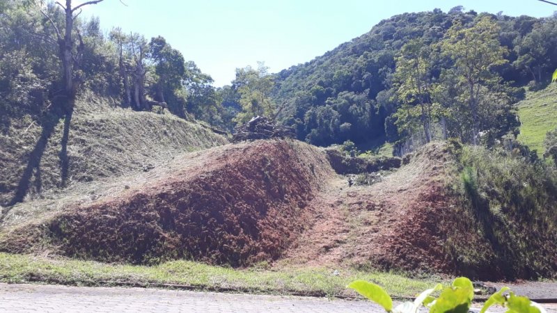 Terreno - Venda - Centro - Doutor Pedrinho - SC